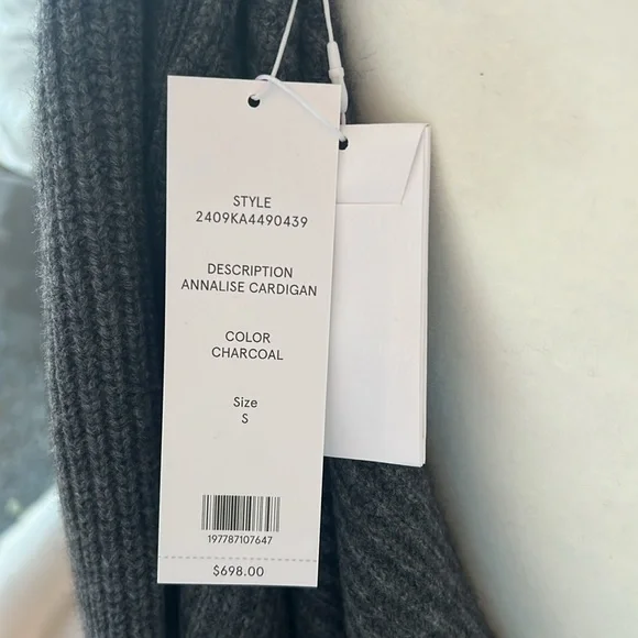 Veronica Beard Wool & Cashmere oversized Cardigan With Attached Scarf Small - Picture 11 of 11